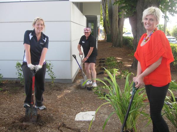 Anna Johnston, Heather Fogden (St Albans School caretaker), Renee Walker.